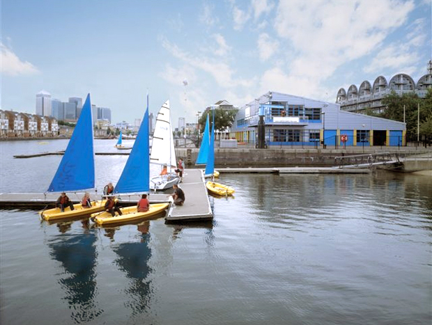 surrey docks fitness and water sports centre